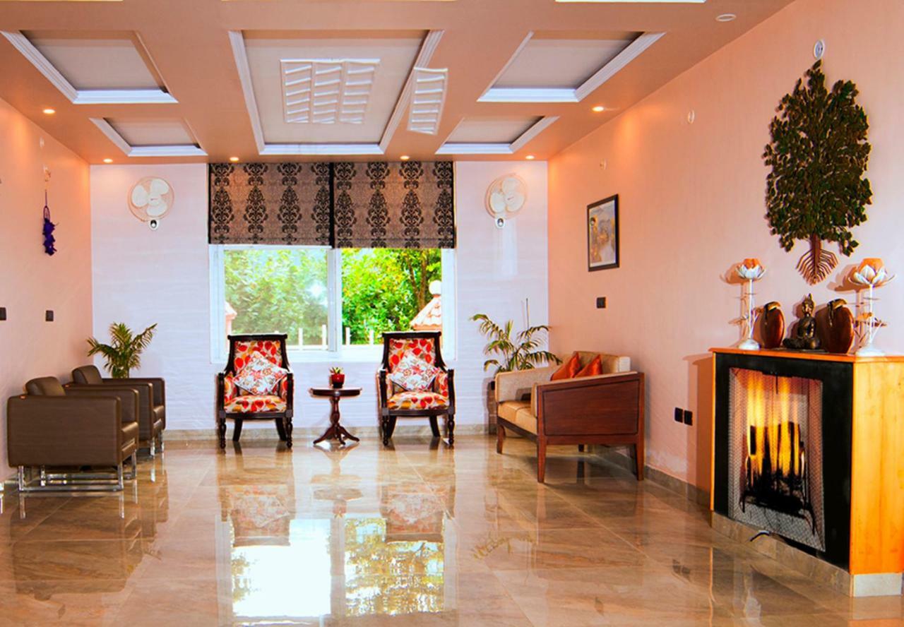 Dreamcatcher Boutique Hotels Бхимтал Экстерьер фото